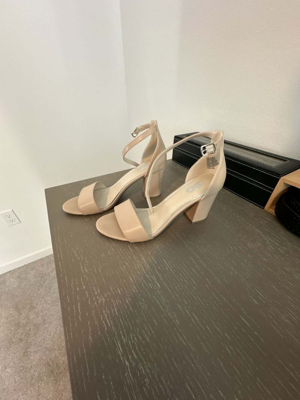 SO Ankle Strap Block Heel Sandals Size 8 Medium Nude Faux Leather
